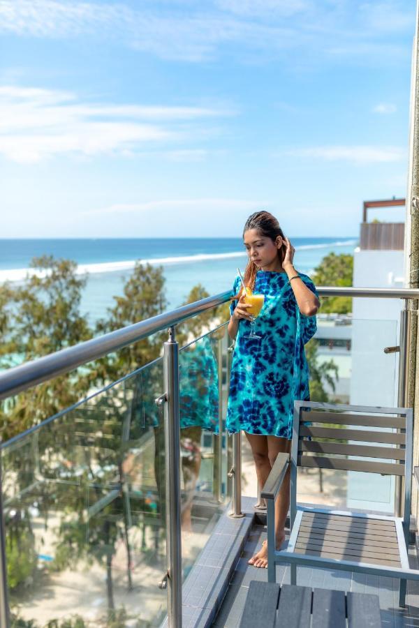 White Beach Holiday At Hulhumale' エクステリア 写真